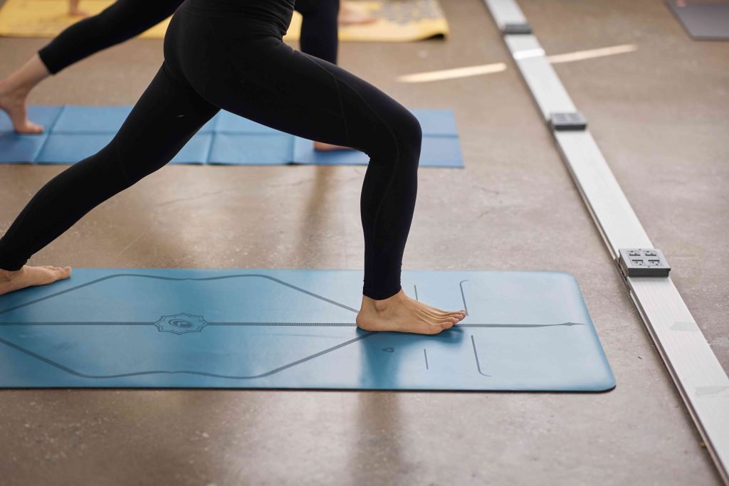 ZETAKRON | YOGA ESSENTIALS SERIES- The Yoga Mat ZETAKRON | YOGA ESSENTIALS SERIES- The Yoga Mat